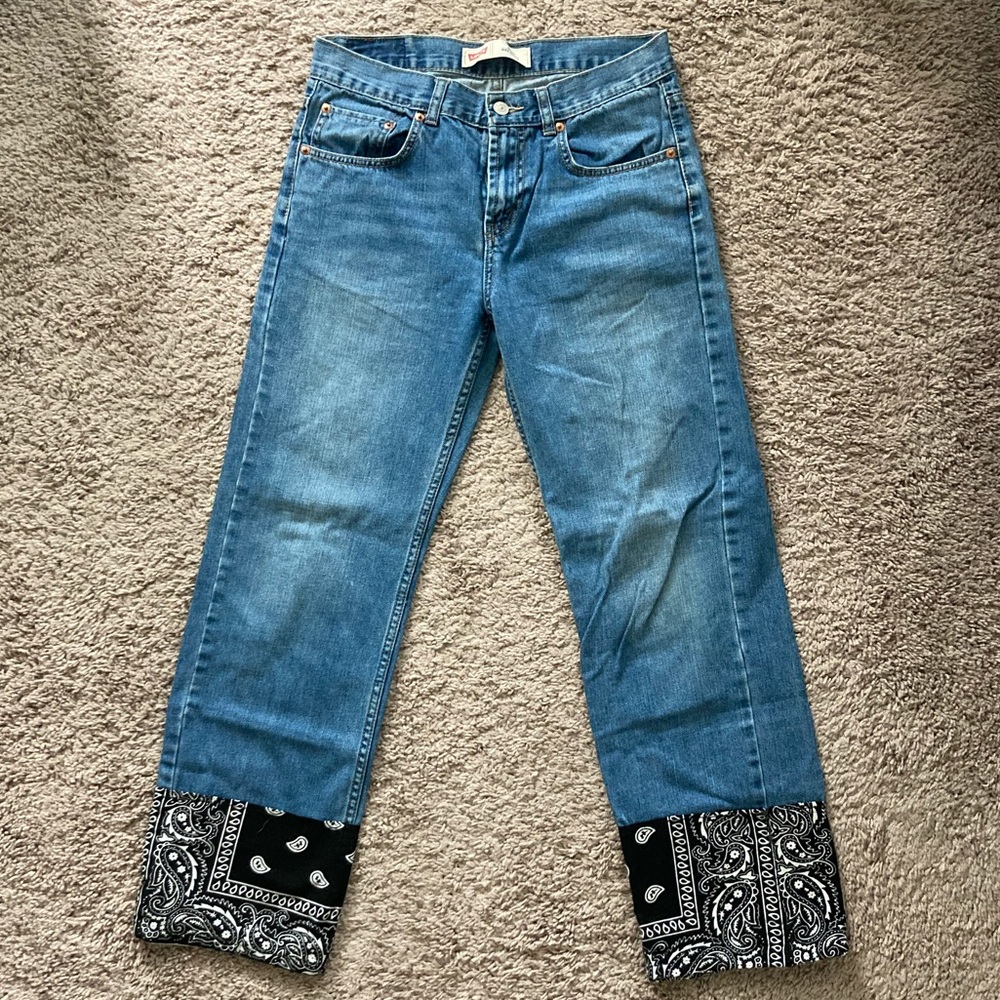 ANTHROPOLOGY INSPIRED BLACK BANDANA LEVI 550 505 VINTAGE MOM JEANS